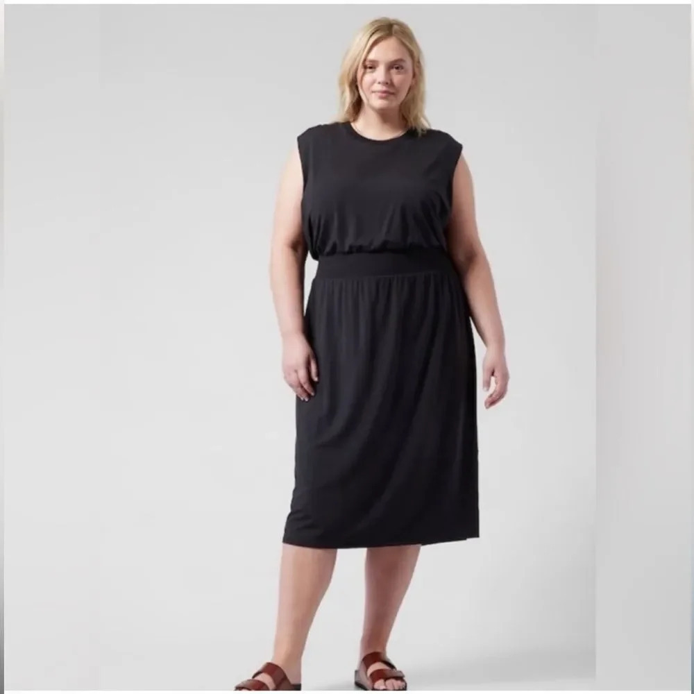 Athleta Black Casual Sleeveless Sheath Dress